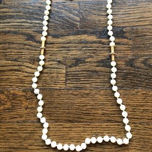 Elaine Turner mother of pearl lookalike necklace